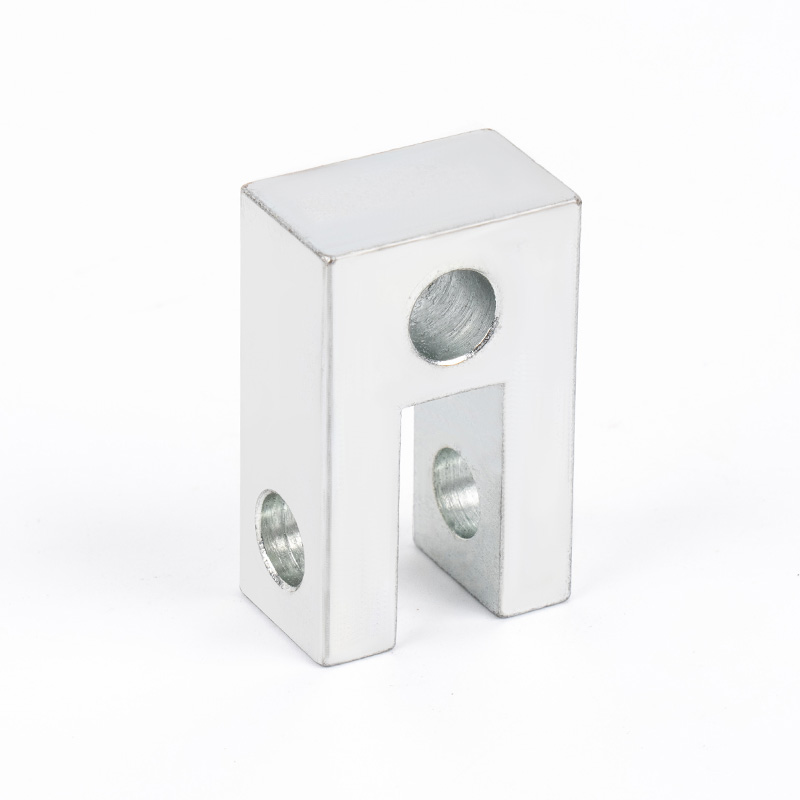 さまざまな形状のCNC加工部品 さまざまな形状のCNC加工部品